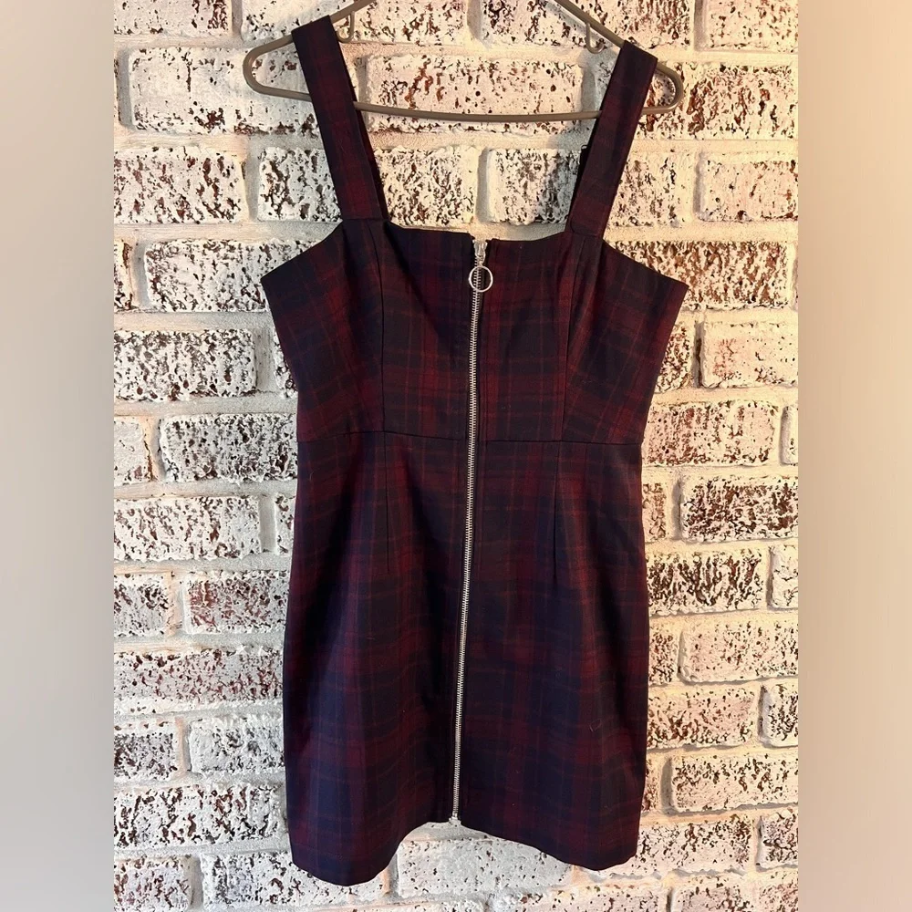 Forever 21 Navy Blue Red Plaid Front Zip Mini Dress Size Medium Sleeveless - Picture 3 of 7
